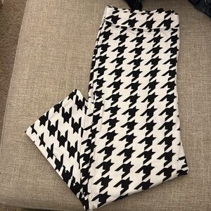 Express Houndstooth Leggings